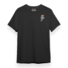 Urban Tactical Shirt – Stil trifft Funktion Das Tactical Forward Shirt vereint Streetwear-Design mit taktischer Performance. Ob beim Workout, auf der Range oder im Alltag – maximale Bewegungsfreiheit und starker Look garantiert.
