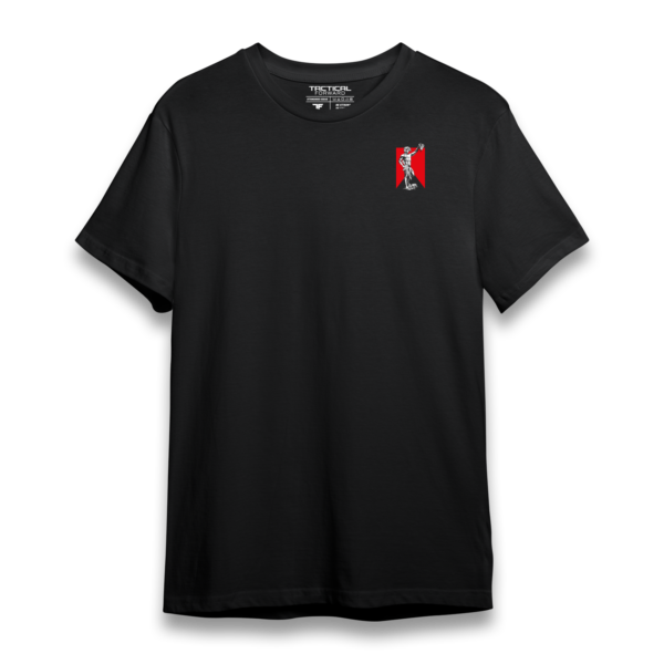 Das Tactical Forward Stay Violent T-Shirt kombiniert klassische Kunst mit modernem Tactical-Streetwear Design. Inspiriert von der ikonischen David-Statue und neu interpretiert im militärisch-urbanen Stil, entsteht ein starkes Statement für alle, die kompromisslose Streetwear mit Charakter tragen.